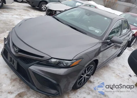 2023 Toyota Camry Se z USA, uszkodzony, nr VIN 4T1G11AK2PU083480
